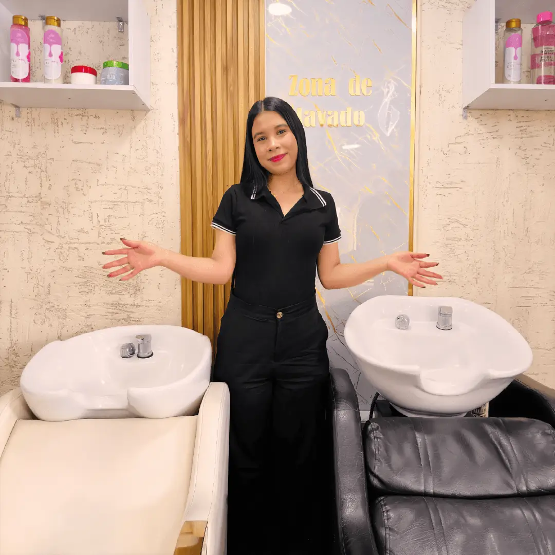 Foto 04 Editada De July Mesa Alisados Y Belleza Capilar